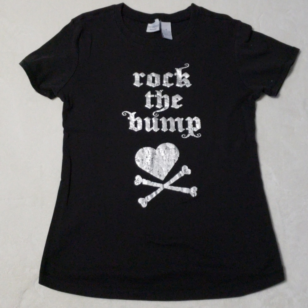 Maternity Rock the Bump top! M